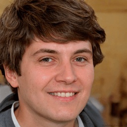 Автор: Евгений Петрушев